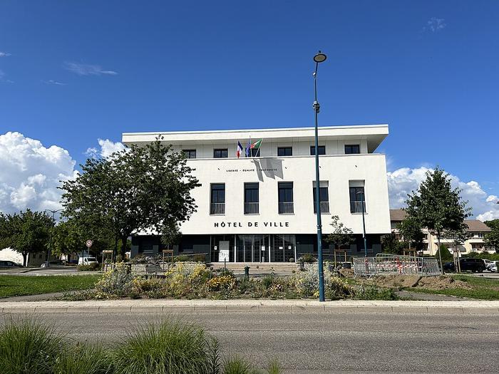 Pontcharra - Immobilier - CENTURY 21 Immobilière de la Vallée - hôtel_de_ville