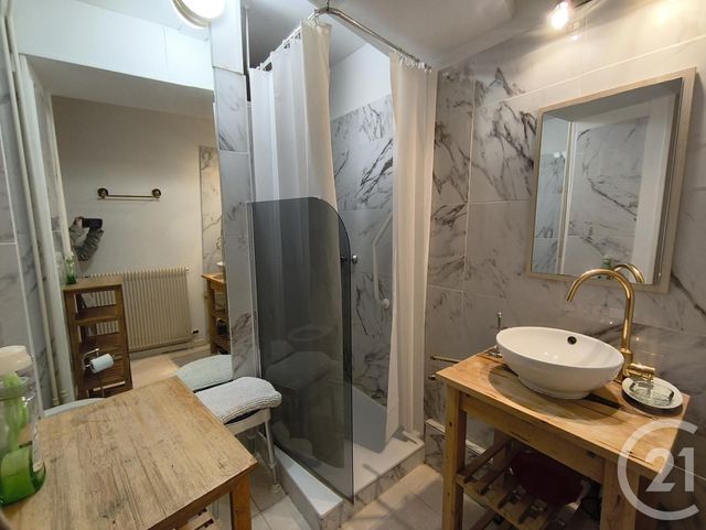 Appartement T2 à louer - 2 pièces - 46.96 m2 - ALLEVARD - 38 - RHONE-ALPES - Century 21 Immobilière De La Vallée