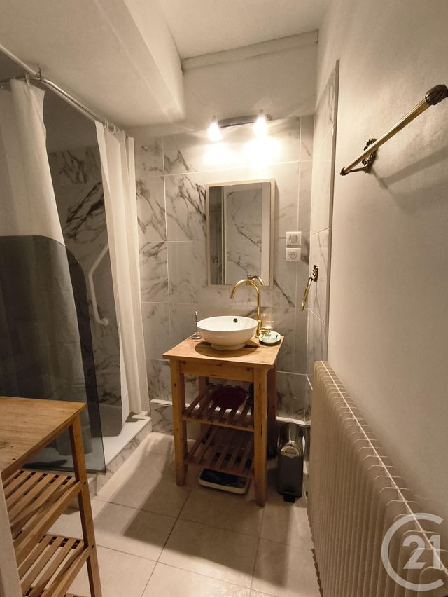 Appartement T2 à louer - 2 pièces - 46.96 m2 - ALLEVARD - 38 - RHONE-ALPES - Century 21 Immobilière De La Vallée