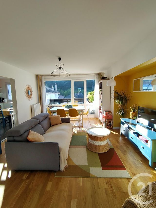 Appartement T3 à vendre - 3 pièces - 75.84 m2 - PONTCHARRA - 38 - RHONE-ALPES - Century 21 Immobilière De La Vallée