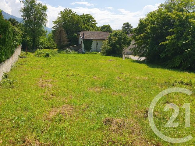 terrain à vendre - 794.0 m2 - PONTCHARRA - 38 - RHONE-ALPES - Century 21 Immobilière De La Vallée