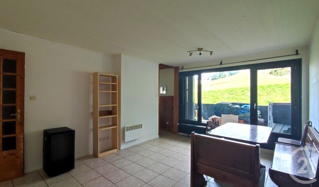 Afficher la photo en grand Appartement T3 à vendre - 3 pièces - 60.99 m2 - ALLEVARD - 38 - RHONE-ALPES - Century 21 Immobilière De La Vallée