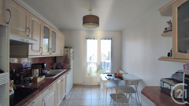 Afficher la photo en grand Appartement F4 à vendre - 4 pièces - 88.73 m2 - PONTCHARRA - 38 - RHONE-ALPES - Century 21 Immobilière De La Vallée