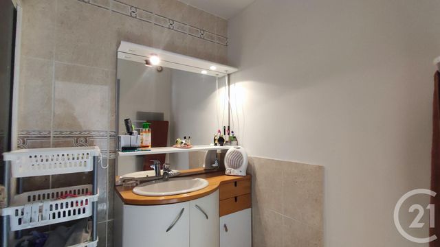 Afficher la photo en grand Appartement F4 à vendre - 4 pièces - 88.73 m2 - PONTCHARRA - 38 - RHONE-ALPES - Century 21 Immobilière De La Vallée