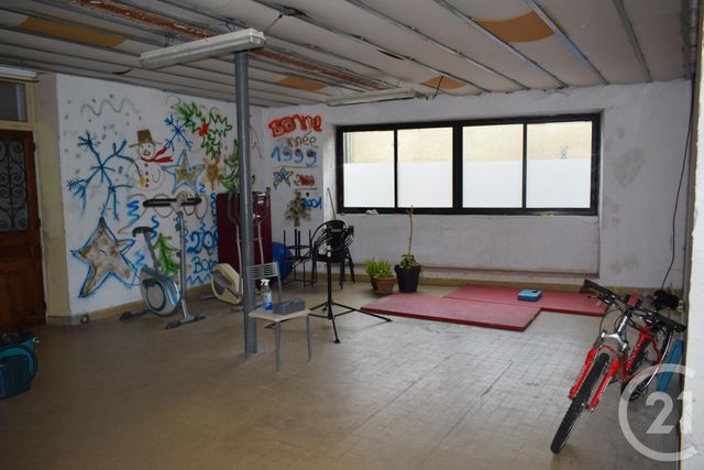 Afficher la photo en grand commerce à louer - 120.0 m2 - LA ROCHETTE - 73 - RHONE-ALPES - Century 21 Immobilière De La Vallée