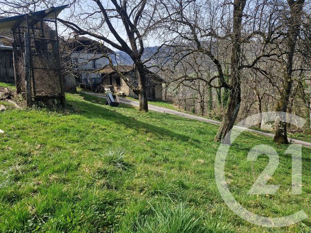 Afficher la photo en grand terrain à vendre - 439.0 m2 - LA TABLE - 73 - RHONE-ALPES - Century 21 Immobilière De La Vallée