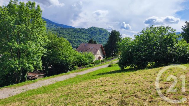 Afficher la photo en grand terrain à vendre - 762.0 m2 - LA ROCHETTE - 73 - RHONE-ALPES - Century 21 Immobilière De La Vallée