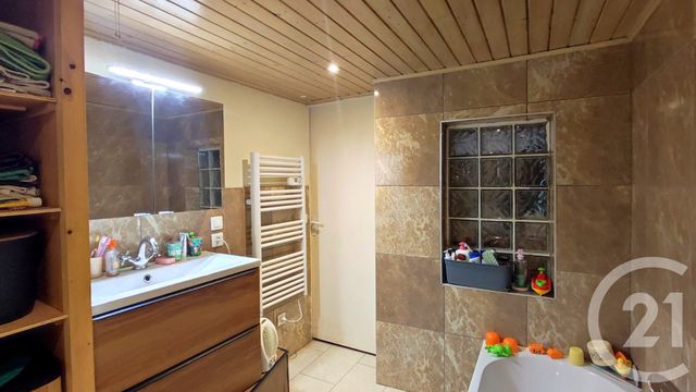 Appartement F3 à vendre - 3 pièces - 57.2 m2 - BARRAUX - 38 - RHONE-ALPES - Century 21 Immobilière De La Vallée