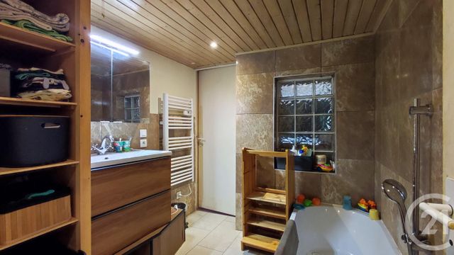 Appartement F3 à vendre - 3 pièces - 57.2 m2 - BARRAUX - 38 - RHONE-ALPES - Century 21 Immobilière De La Vallée