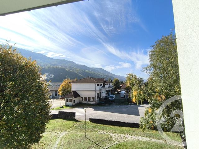 Appartement T3 à vendre - 3 pièces - 67.6 m2 - FROGES - 38 - RHONE-ALPES - Century 21 Immobilière De La Vallée