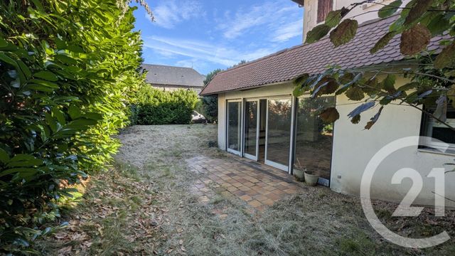 Appartement F2 à vendre - 3 pièces - 106.7 m2 - LA ROCHETTE - 73 - RHONE-ALPES - Century 21 Immobilière De La Vallée