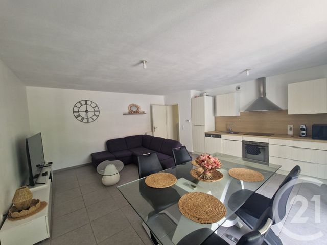 Afficher la photo en grand Appartement T3 à vendre - 3 pièces - 66.28 m2 - PONTCHARRA - 38 - RHONE-ALPES - Century 21 Immobilière De La Vallée