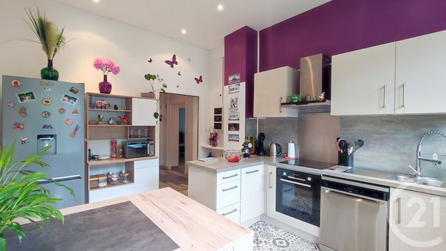 Afficher la photo en grand Appartement F3 bis à vendre - 3 pièces - 97.68 m2 - ALLEVARD - 38 - RHONE-ALPES - Century 21 Immobilière De La Vallée