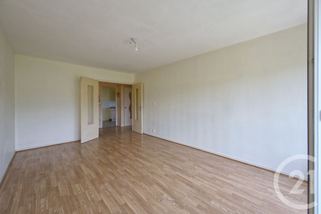 Appartement T3 à vendre - 3 pièces - 65.16 m2 - MONTMELIAN - 73 - RHONE-ALPES - Century 21 Immobilière De La Vallée