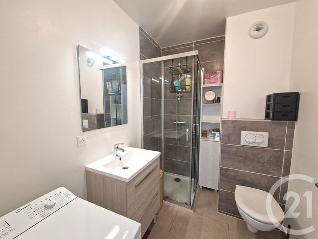 Appartement T2 à vendre - 2 pièces - 34.0 m2 - PONTCHARRA - 38 - RHONE-ALPES - Century 21 Immobilière De La Vallée