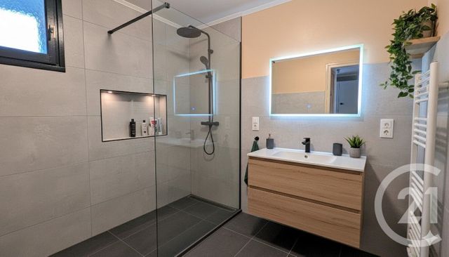 maison à vendre - 5 pièces - 102.7 m2 - CRETS EN BELLEDONNE - 38 - RHONE-ALPES - Century 21 Immobilière De La Vallée