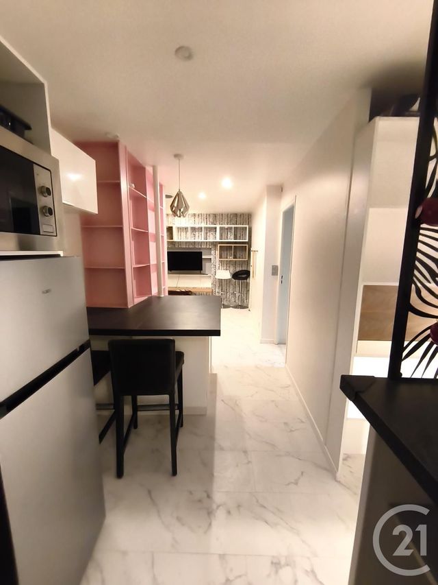 Appartement T2 à louer - 2 pièces - 36.55 m2 - ALLEVARD - 38 - RHONE-ALPES - Century 21 Immobilière De La Vallée