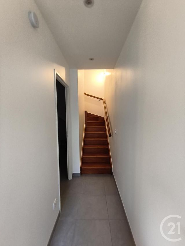 maison à louer - 2 pièces - 40.0 m2 - PONTCHARRA - 38 - RHONE-ALPES - Century 21 Immobilière De La Vallée