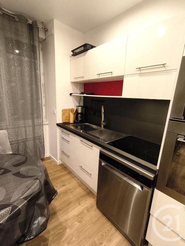 Appartement T2 à louer - 2 pièces - 30.2 m2 - ALLEVARD - 38 - RHONE-ALPES - Century 21 Immobilière De La Vallée
