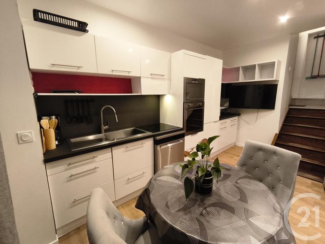 Appartement T2 à louer - 2 pièces - 30.2 m2 - ALLEVARD - 38 - RHONE-ALPES - Century 21 Immobilière De La Vallée