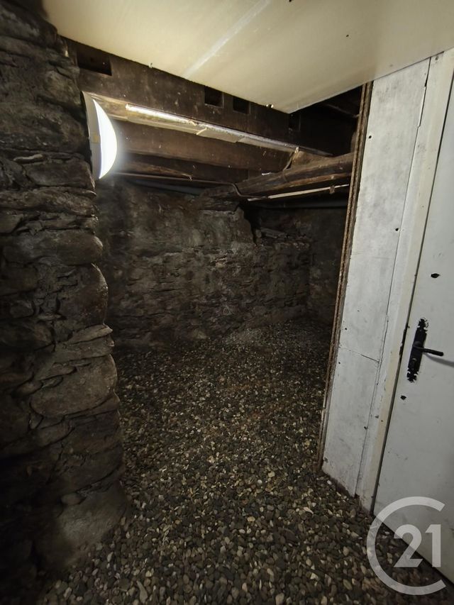 Appartement T2 à louer - 2 pièces - 30.2 m2 - ALLEVARD - 38 - RHONE-ALPES - Century 21 Immobilière De La Vallée