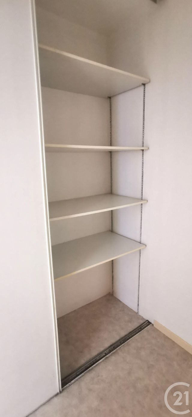 Appartement T2 à louer - 2 pièces - 53.0 m2 - LE TOUVET - 38 - RHONE-ALPES - Century 21 Immobilière De La Vallée