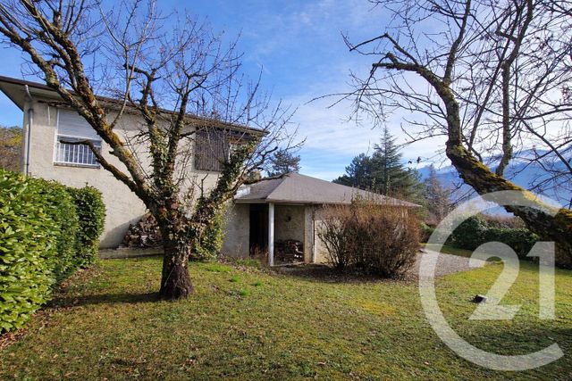 maison à vendre - 6 pièces - 145.1 m2 - ST ISMIER - 38 - RHONE-ALPES - Century 21 Immobilière De La Vallée