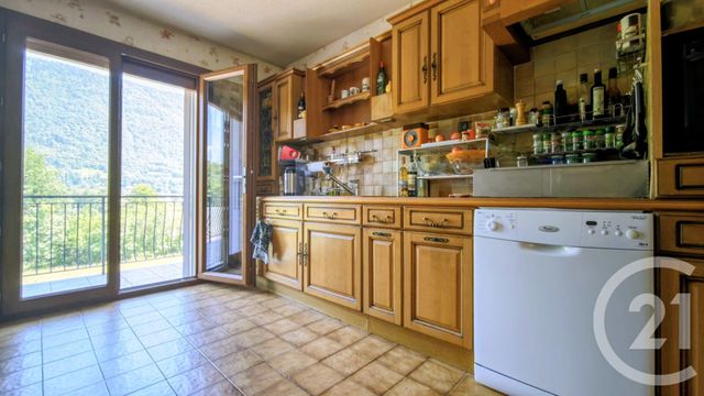 maison à vendre - 6 pièces - 183.5 m2 - LA TRINITE - 73 - RHONE-ALPES - Century 21 Immobilière De La Vallée