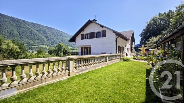 maison à vendre - 6 pièces - 183.5 m2 - LA TRINITE - 73 - RHONE-ALPES - Century 21 Immobilière De La Vallée