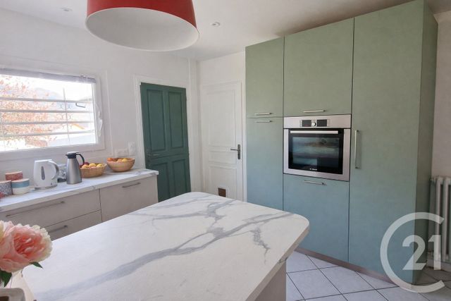 maison à vendre - 7 pièces - 141.8 m2 - LA ROCHETTE - 73 - RHONE-ALPES - Century 21 Immobilière De La Vallée