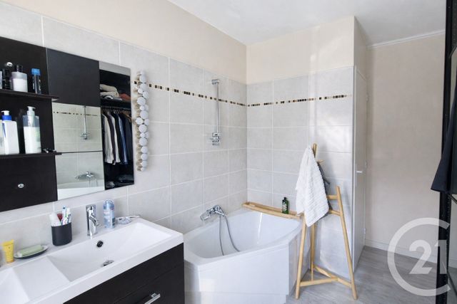 maison à vendre - 7 pièces - 141.8 m2 - LA ROCHETTE - 73 - RHONE-ALPES - Century 21 Immobilière De La Vallée