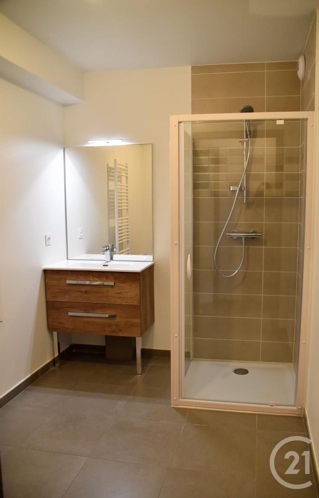 Appartement T3 à louer - 3 pièces - 68.3 m2 - PONTCHARRA - 38 - RHONE-ALPES - Century 21 Immobilière De La Vallée