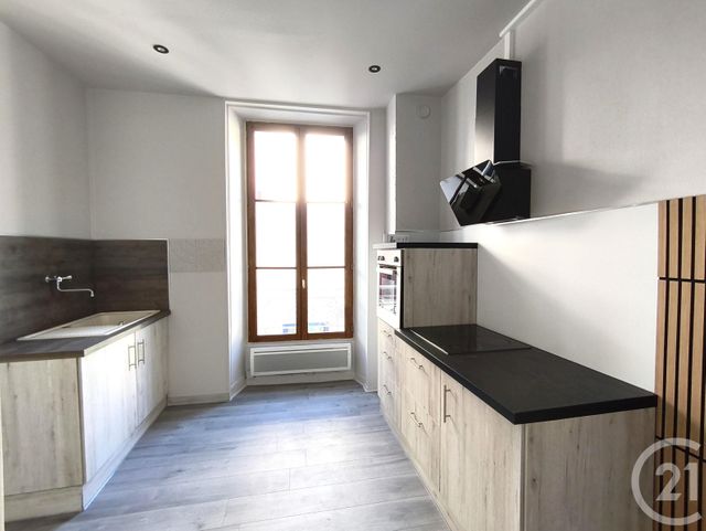 Appartement T2 à louer - 2 pièces - 49.75 m2 - ALLEVARD - 38 - RHONE-ALPES - Century 21 Immobilière De La Vallée
