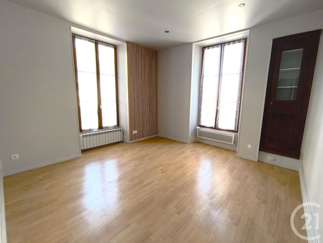 Appartement T2 à louer - 2 pièces - 49.75 m2 - ALLEVARD - 38 - RHONE-ALPES - Century 21 Immobilière De La Vallée