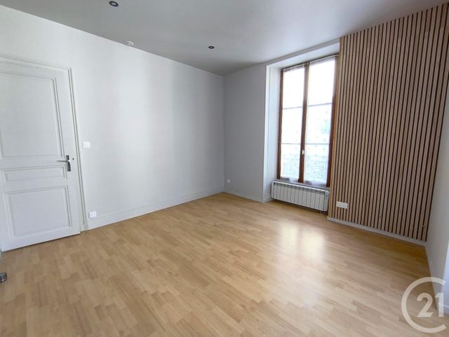 Appartement T2 à louer - 2 pièces - 49.75 m2 - ALLEVARD - 38 - RHONE-ALPES - Century 21 Immobilière De La Vallée
