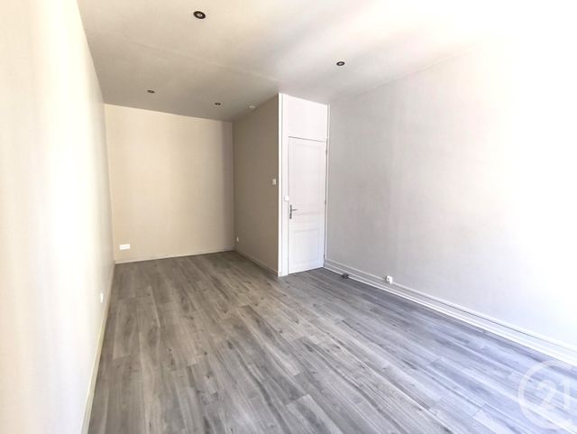 Appartement T2 à louer - 2 pièces - 49.75 m2 - ALLEVARD - 38 - RHONE-ALPES - Century 21 Immobilière De La Vallée