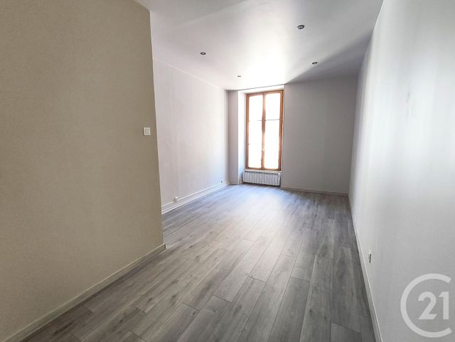Appartement T2 à louer - 2 pièces - 49.75 m2 - ALLEVARD - 38 - RHONE-ALPES - Century 21 Immobilière De La Vallée