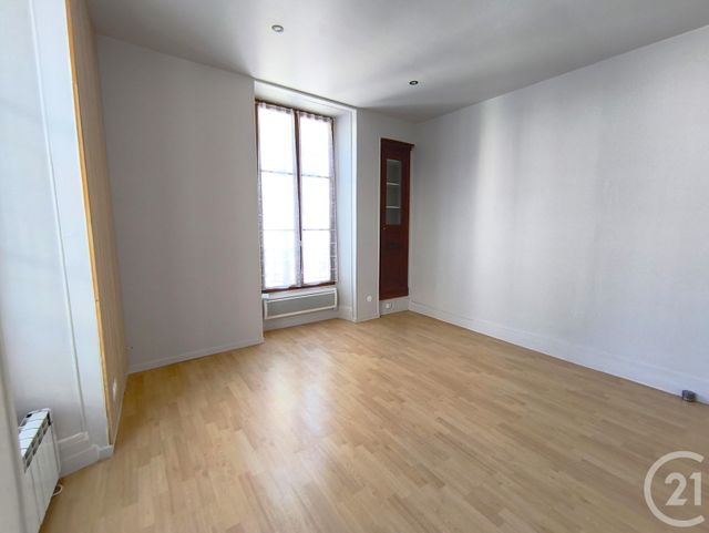 Appartement T2 à louer - 2 pièces - 49.75 m2 - ALLEVARD - 38 - RHONE-ALPES - Century 21 Immobilière De La Vallée