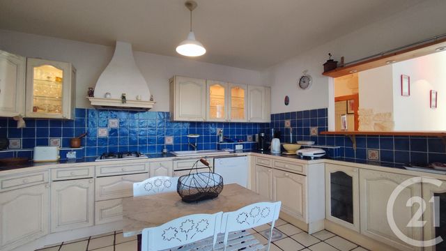 Appartement T5 à vendre - 5 pièces - 154.2 m2 - ALLEVARD - 38 - RHONE-ALPES - Century 21 Immobilière De La Vallée