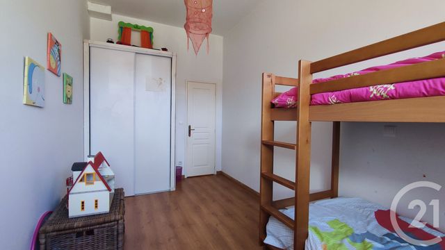 Appartement T5 à vendre - 5 pièces - 154.2 m2 - ALLEVARD - 38 - RHONE-ALPES - Century 21 Immobilière De La Vallée