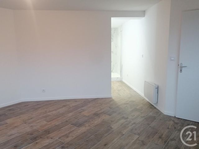 Appartement T4 à louer - 4 pièces - 119.16 m2 - PONTCHARRA - 38 - RHONE-ALPES - Century 21 Immobilière De La Vallée