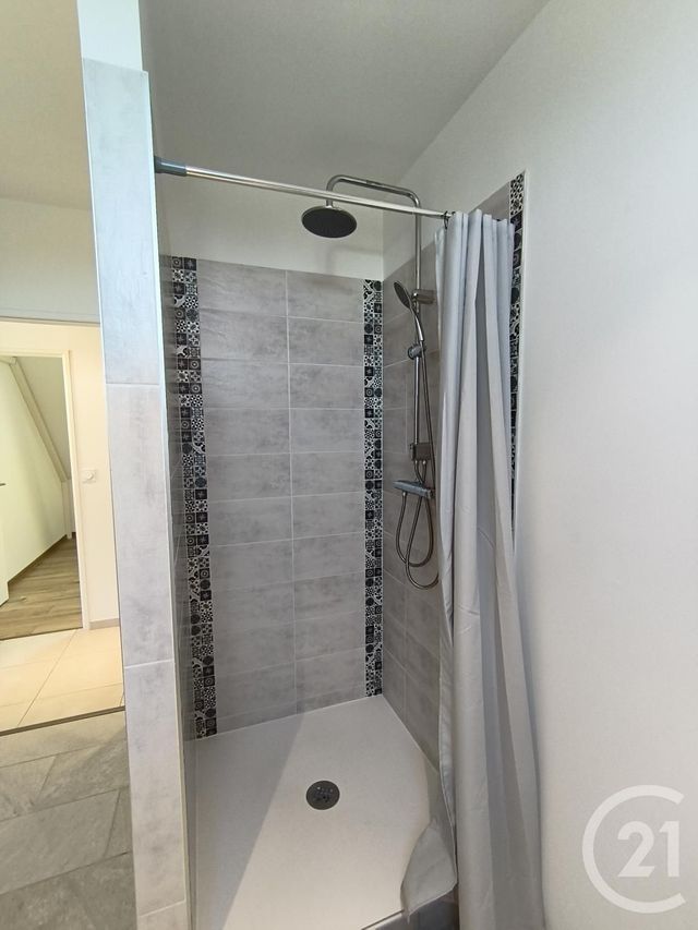 Appartement T2 à louer - 2 pièces - 40.53 m2 - PONTCHARRA - 38 - RHONE-ALPES - Century 21 Immobilière De La Vallée