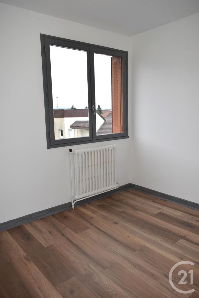 Appartement F3 à louer - 3 pièces - 53.9 m2 - PONTCHARRA - 38 - RHONE-ALPES - Century 21 Immobilière De La Vallée