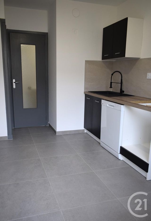 Appartement F3 à louer - 3 pièces - 53.9 m2 - PONTCHARRA - 38 - RHONE-ALPES - Century 21 Immobilière De La Vallée