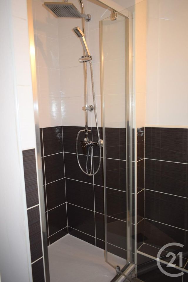 Appartement F3 à louer - 3 pièces - 53.9 m2 - PONTCHARRA - 38 - RHONE-ALPES - Century 21 Immobilière De La Vallée