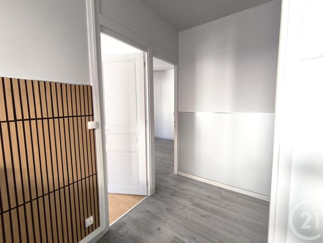 Appartement T2 à vendre - 2 pièces - 49.75 m2 - ALLEVARD - 38 - RHONE-ALPES - Century 21 Immobilière De La Vallée