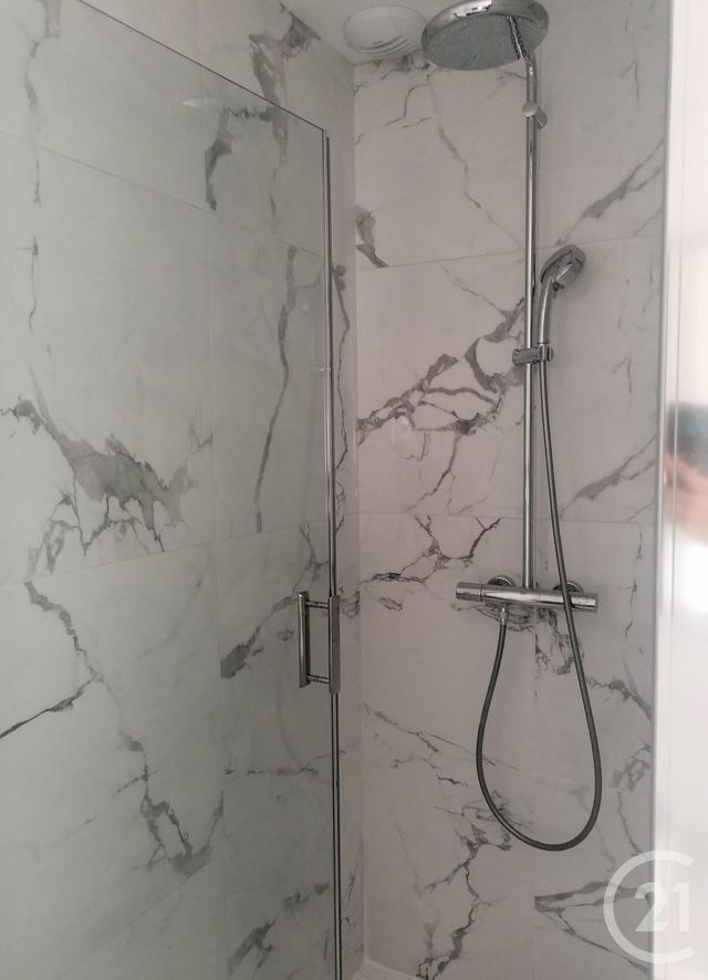 Appartement T2 à louer - 2 pièces - 52.2 m2 - PONTCHARRA - 38 - RHONE-ALPES - Century 21 Immobilière De La Vallée