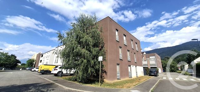 Appartement T3 à louer - 3 pièces - 67.51 m2 - PONTCHARRA - 38 - RHONE-ALPES - Century 21 Immobilière De La Vallée