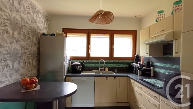 Appartement F3 à vendre - 3 pièces - 66.68 m2 - LA ROCHETTE - 73 - RHONE-ALPES - Century 21 Immobilière De La Vallée