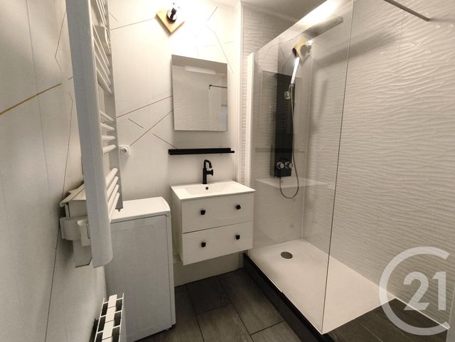Appartement T2 à louer - 2 pièces - 41.69 m2 - PONTCHARRA - 38 - RHONE-ALPES - Century 21 Immobilière De La Vallée